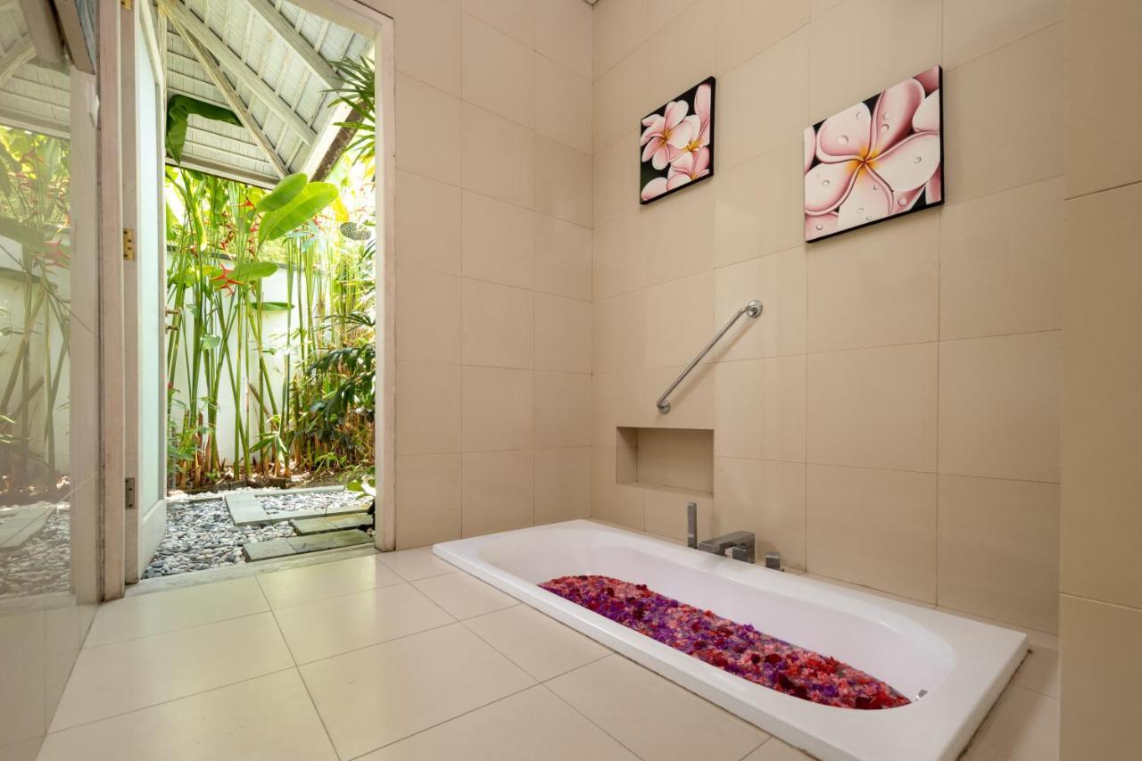 2Br Private Villa Seminyak, Villa Kiran One Eksteriør bilde